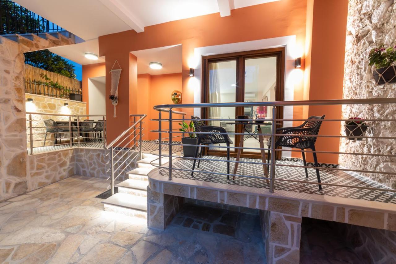 Bella Vasilica Luxury Apartments Parga Ngoại thất bức ảnh